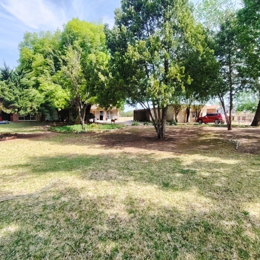 Commercial Property for Sale in Roodewal Free State